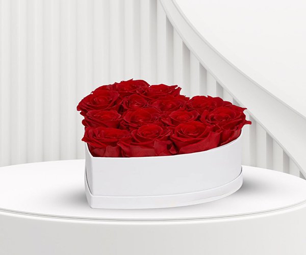 Heart Rose in White flower box