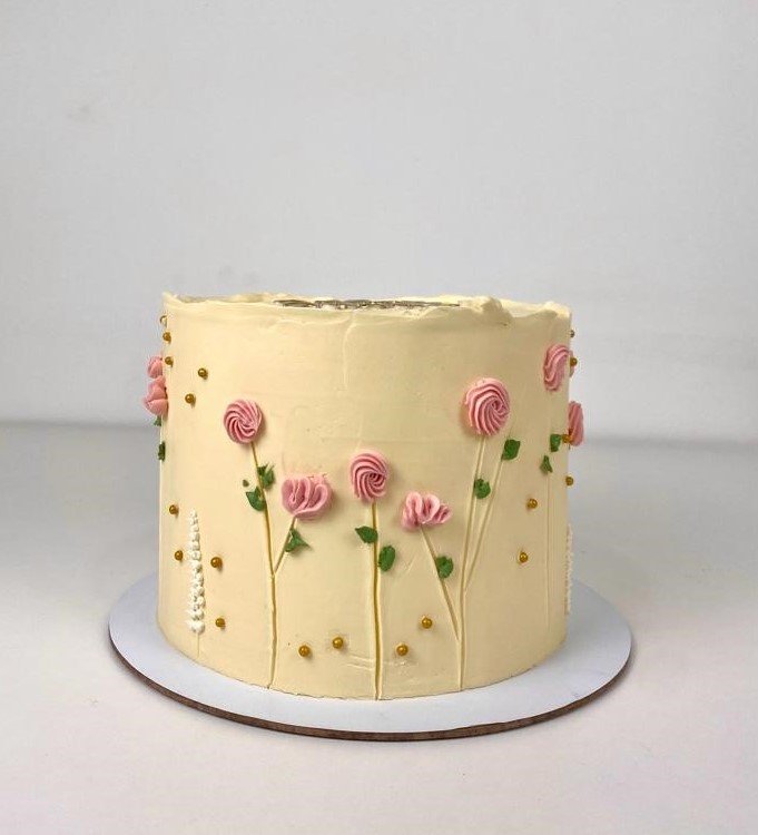 Blossom Bliss Cake-2KG